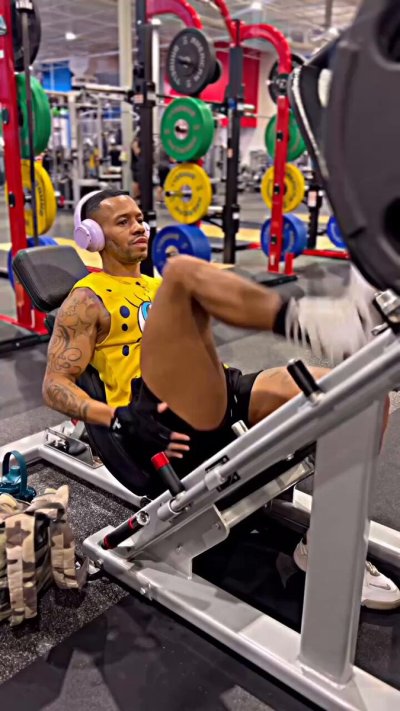 Watch BOBBY JACK's leaked NSFW video on TwXstars