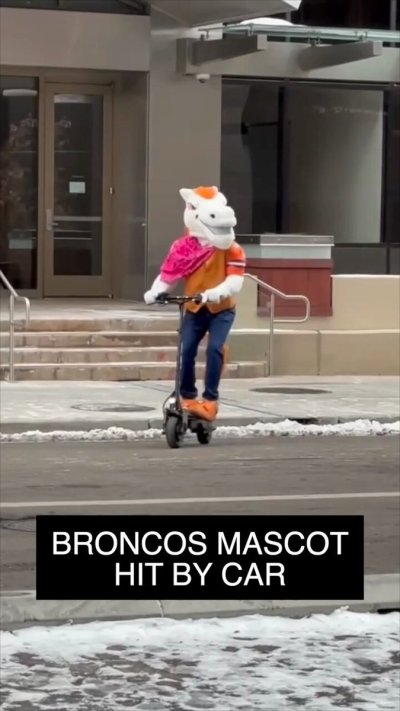 Watch Blue's leaked NSFW video on TwXstars