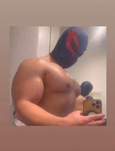 Watch Pedro's leaked NSFW video on TwXstars