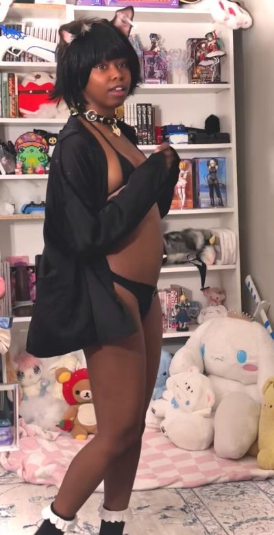 Watch Ovipawsitor 🐾's leaked NSFW video on TwXstars