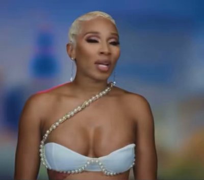 Watch the Jspot's leaked NSFW video on TwXstars