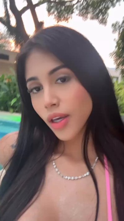 Watch yorgelis carrillo's leaked NSFW video on TwXstars