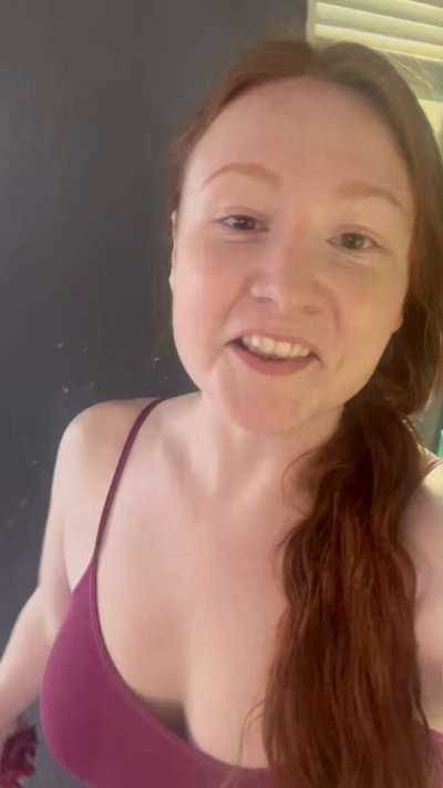 Watch YayaGingersnatch's leaked NSFW video on TwXstars