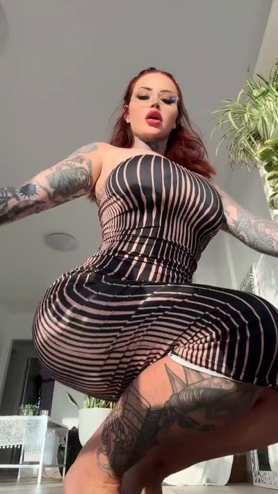 Watch Charlie E ♡'s leaked NSFW video on TwXstars