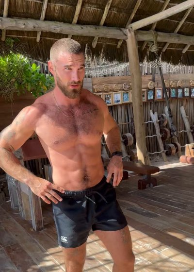 Watch michael ༄'s leaked NSFW video on TwXstars