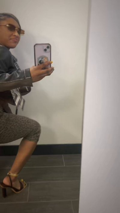 Watch fishiee's leaked NSFW video on TwXstars