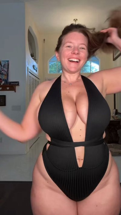 Watch TheMirandaAffect's leaked NSFW video on TwXstars