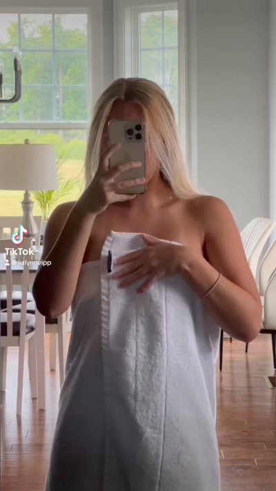 Watch Lia Lynn x's leaked NSFW video on TwXstars