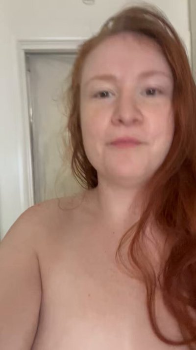 Watch YayaGingersnatch's leaked NSFW video on TwXstars