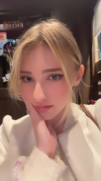 Watch Melody's leaked NSFW video on TwXstars