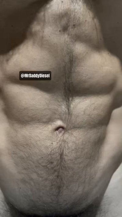 Watch Daddy D's leaked NSFW video on TwXstars