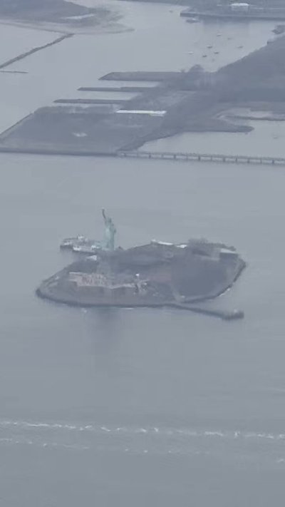 Watch CHANEL SANTINI 📍 NYC's leaked NSFW video on TwXstars