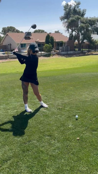 Watch l i t t l e b u f f b a b e's leaked NSFW video on TwXstars