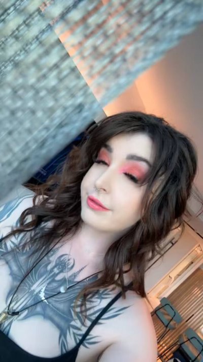 Watch Sarah B 🇦🇺's leaked NSFW video on TwXstars