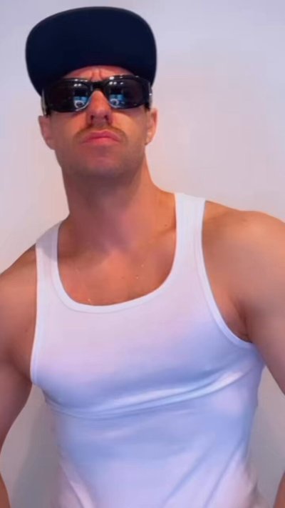 Watch Leandro Dias's leaked NSFW video on TwXstars