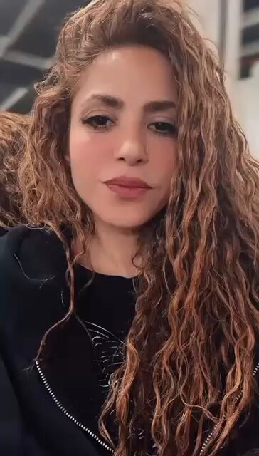 Watch Shakira's leaked NSFW video on TwXstars