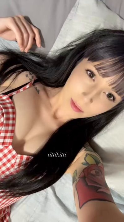 Watch Kayla's leaked NSFW video on TwXstars