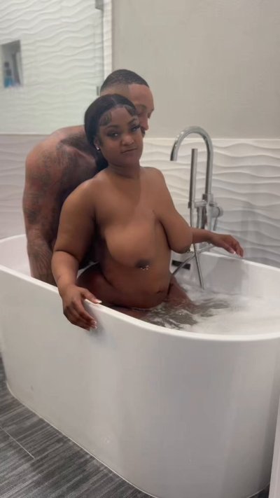 Watch GLOV 👨🏽‍🍳➡️ HOUSTON 📍's leaked NSFW video on TwXstars