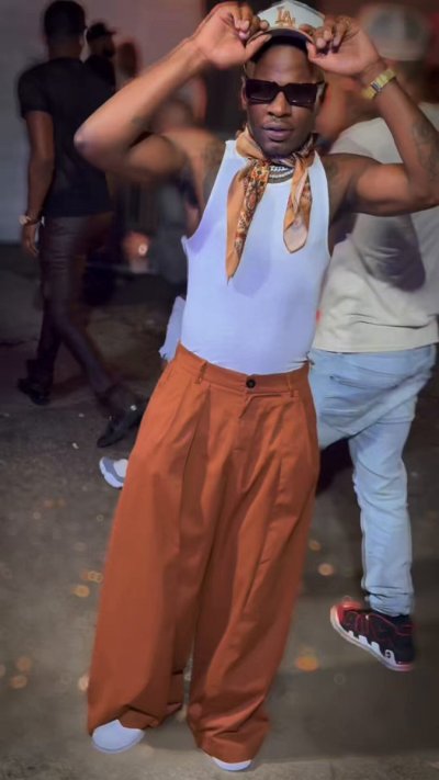 Watch TheSavageeExperience's leaked NSFW video on TwXstars