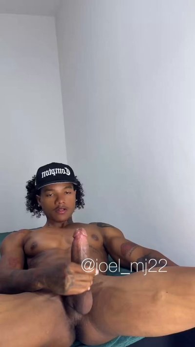 Watch Joel's leaked NSFW video on TwXstars