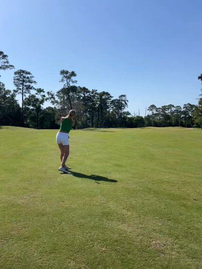 Watch Holly Hotwife Top 0.06%'s leaked NSFW video on TwXstars