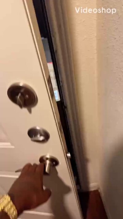 Watch TheSavageeExperience's leaked NSFW video on TwXstars