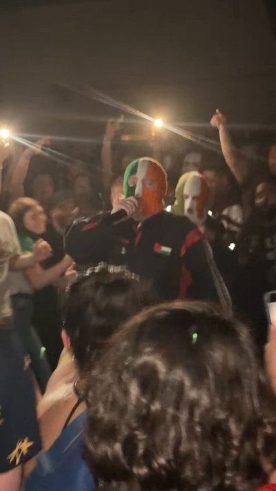 Watch Mia K.'s leaked NSFW video on TwXstars