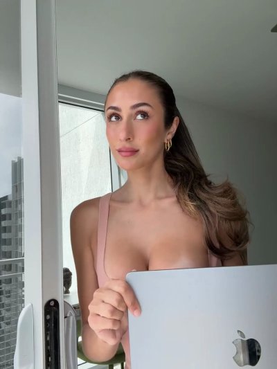 Watch Jena Wolfy's leaked NSFW video on TwXstars