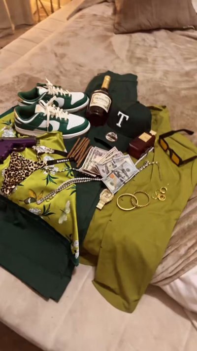 Watch TheSavageeExperience's leaked NSFW video on TwXstars