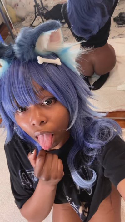 Watch Ovipawsitor 🐾's leaked NSFW video on TwXstars