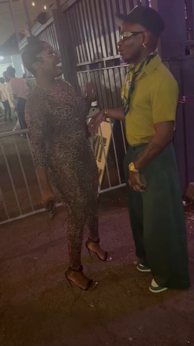 Watch TheSavageeExperience's leaked NSFW video on TwXstars