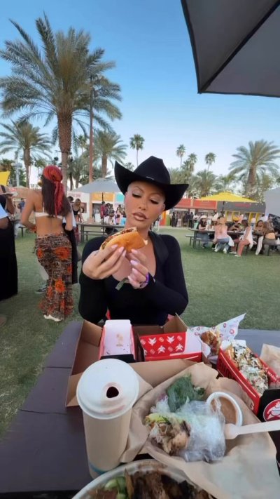 Watch Amber Rose's leaked NSFW video on TwXstars