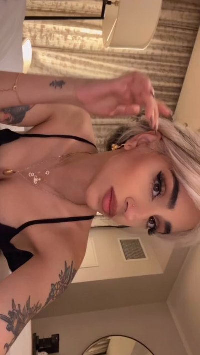 Watch saira 🦇's leaked NSFW video on TwXstars