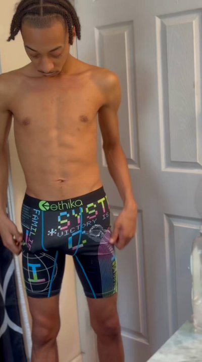 Watch MILES MONTANAA's leaked NSFW video on TwXstars