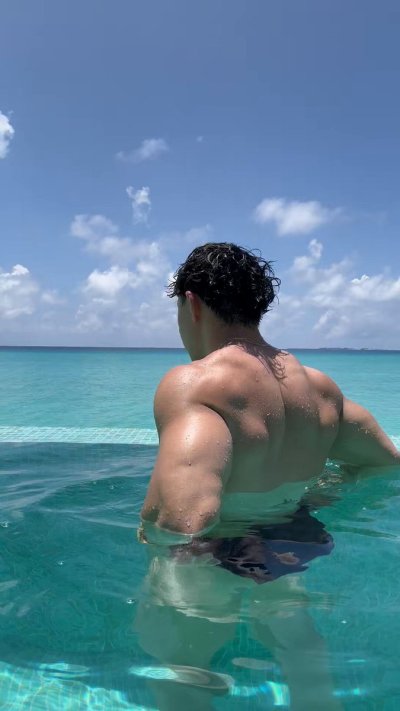 Watch Rene Gonzalez Byken's leaked NSFW video on TwXstars