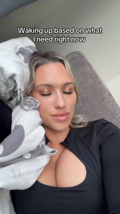 Watch Nichole SciFiBlonde's leaked NSFW video on TwXstars