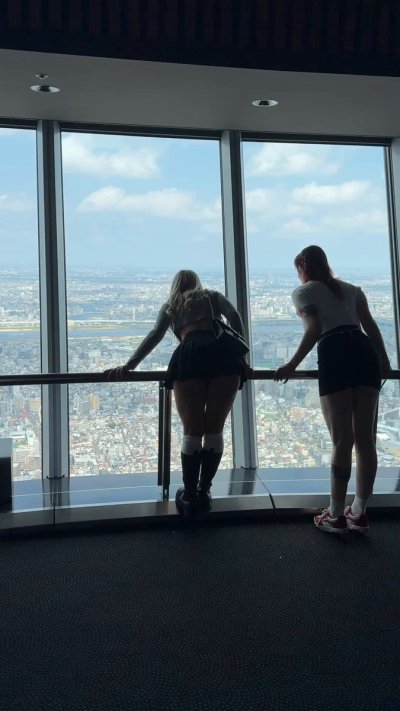 Watch WettMelons's leaked NSFW video on TwXstars