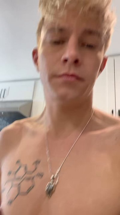 Watch HarleysLame's leaked NSFW video on TwXstars