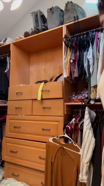 Watch hunnie_bunns's leaked NSFW video on TwXstars