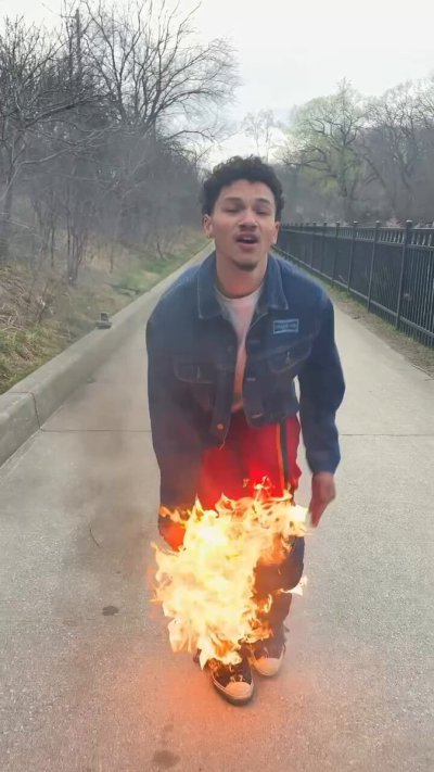 Watch DJ Kam Bennett's leaked NSFW video on TwXstars