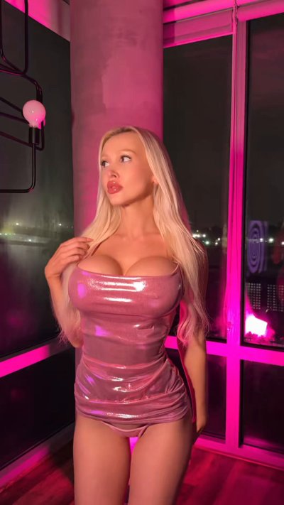 Watch YesBabyLisa's leaked NSFW video on TwXstars