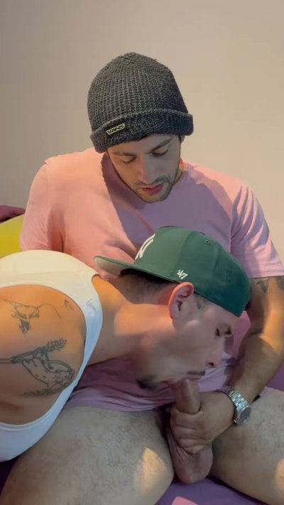 Watch Noah Pells 400K's leaked NSFW video on TwXstars