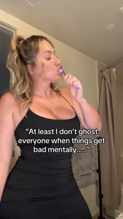 Watch Nichole SciFiBlonde's leaked NSFW video on TwXstars