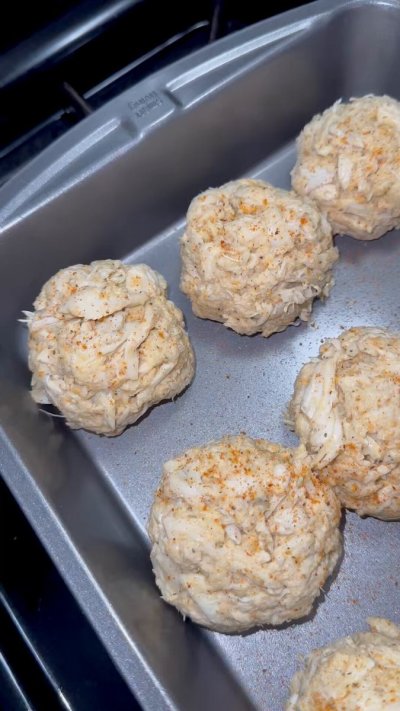 Watch Poison Ivy 🥀's leaked NSFW video on TwXstars