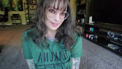 Watch Lilah Vale's leaked NSFW video on TwXstars