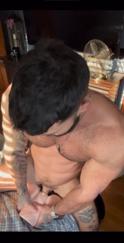 Watch Nick Bayne (160K)'s leaked NSFW video on TwXstars