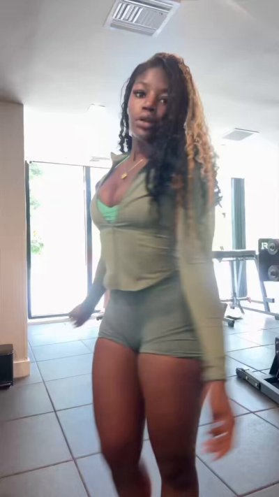 Watch m9ym9y's leaked NSFW video on TwXstars