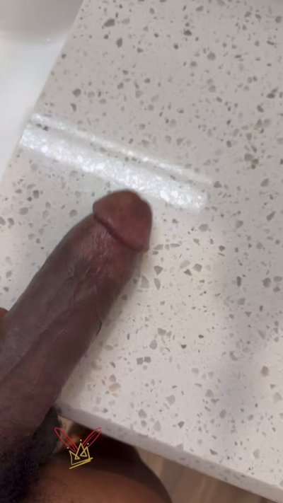 Watch phatrabbitkiller.com's leaked NSFW video on TwXstars