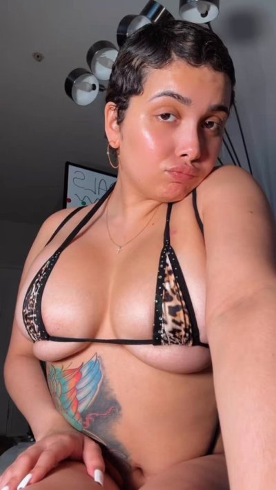 Watch Gaggasaurus Rex's leaked NSFW video on TwXstars