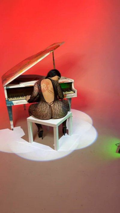 Watch 𝐊𝐘𝐑𝐀_𝐋𝐀𝐂𝐄𝐃's leaked NSFW video on TwXstars